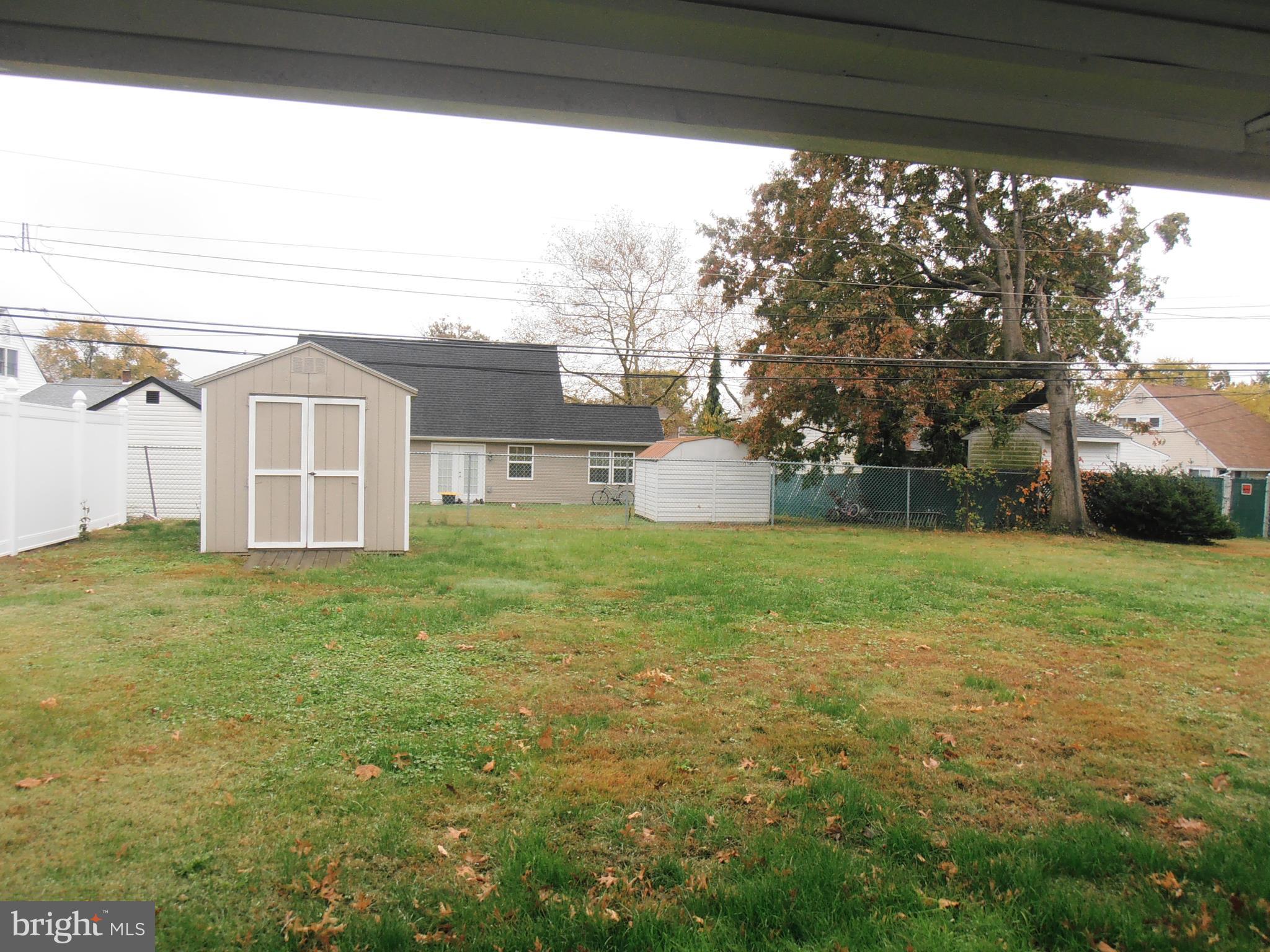 40 Ravine Lane Levittown, PA 19055 - Photo 18 of 20 Shed