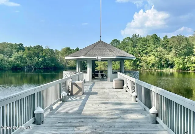 $292,500 | 1057 A Buckingham Drive, Manchester Township, NJ 08759