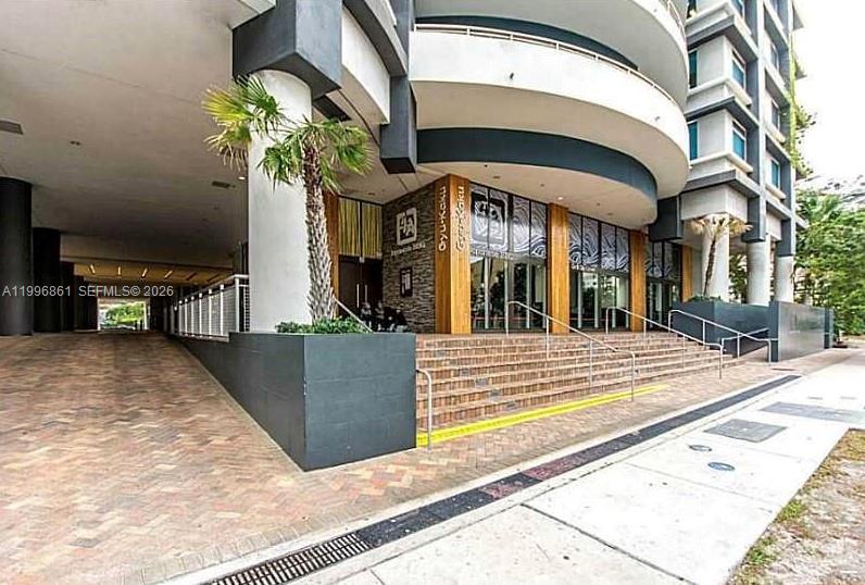 60 Southwest 13th Street, Unit 1611 Miami, FL 33130 - Photo 3 of 28 a view of a building with a potted plant