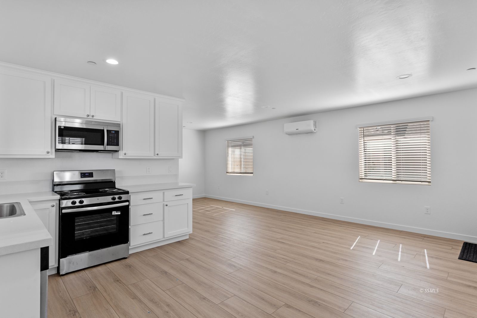 1325 Sims Street Ridgecrest, CA 93555 - Photo 9 of 17