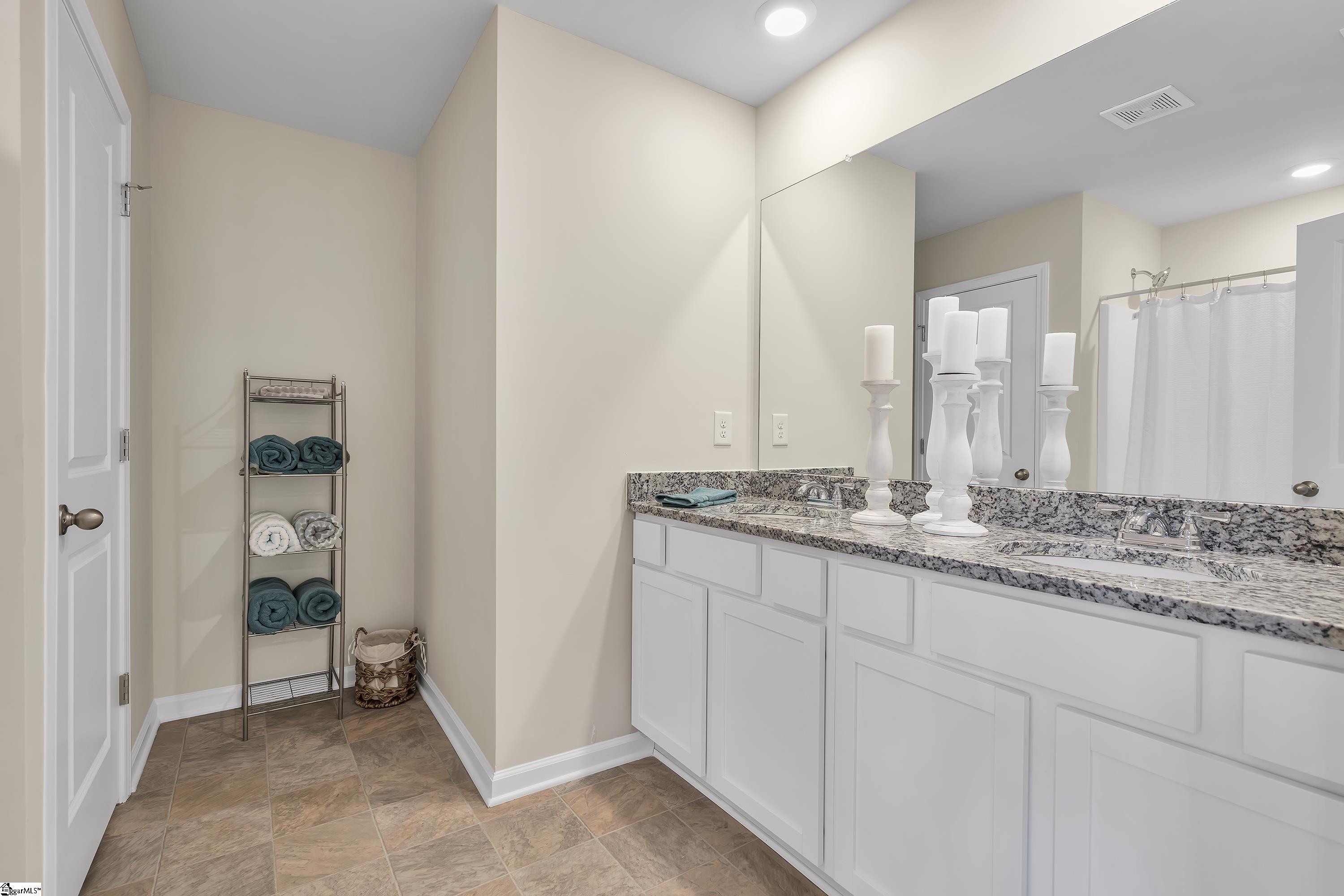 311 Anchor Road Greenville, SC 29617 - Photo 14 of 18 Gallery Image 14