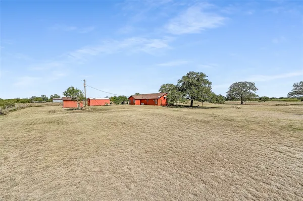 $1,600,000 | 5637 Jeddo Road, Waelder, TX 78959