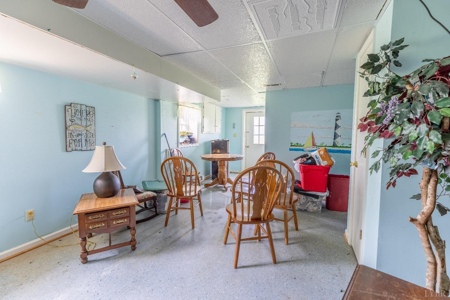 989 Pigeon Run Road Gladys, VA 24554 - Photo 21 of 44 Gallery Image 21