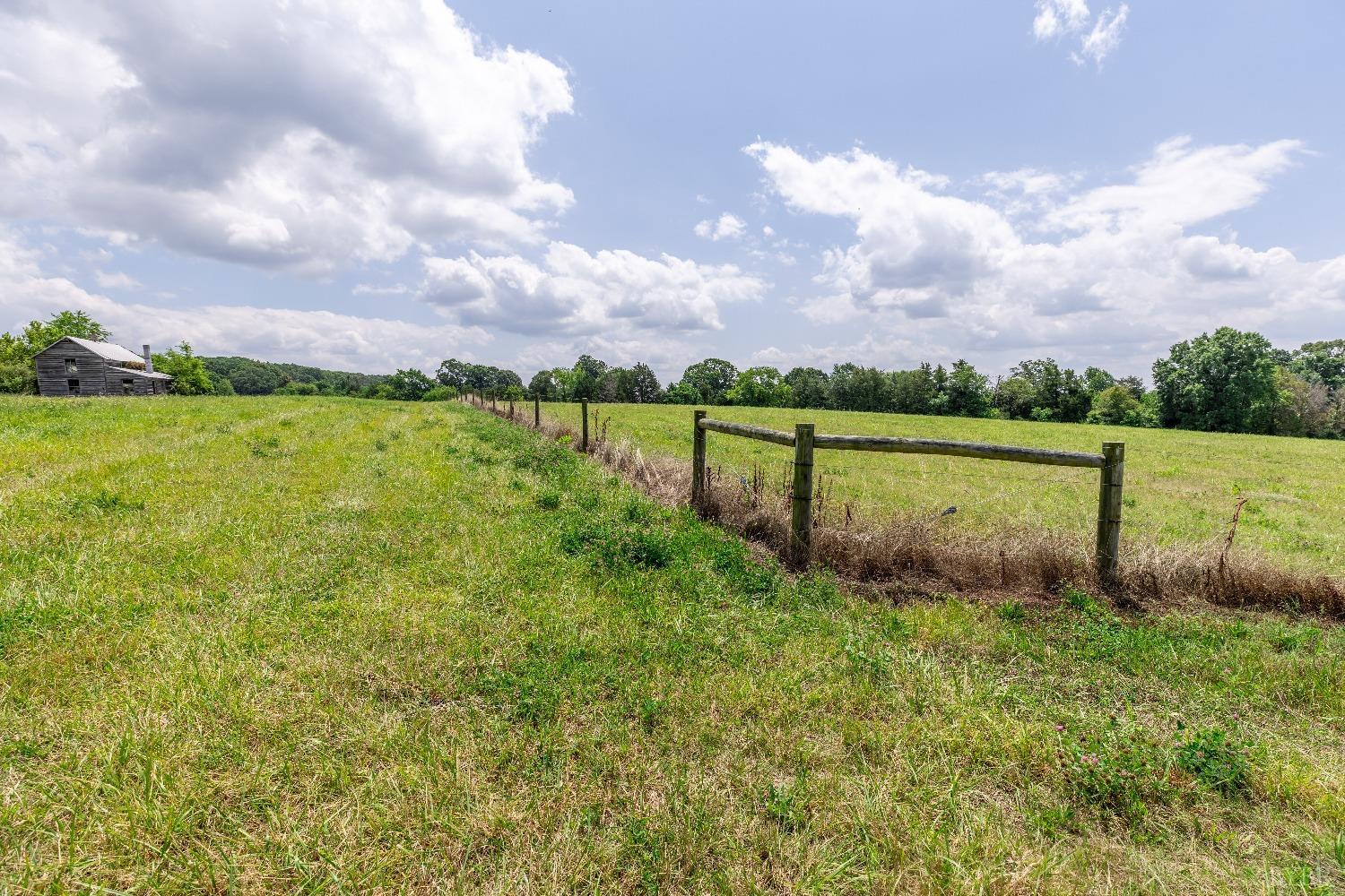 989 Pigeon Run Road Gladys, VA 24554 - Photo 34 of 44 Gallery Image 34