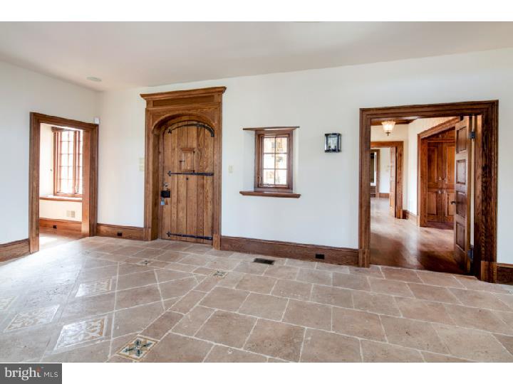 820 Newtown Road Villanova, PA 19085 - Photo 8 of 25