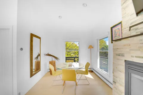 $960,000 | 3 Jefferson Avenue, Hampton Bays, NY 11946