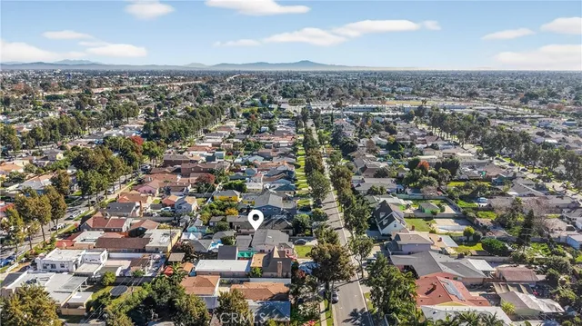 $799,999 | 3617 Cedar Avenue, Lynwood, CA 90262