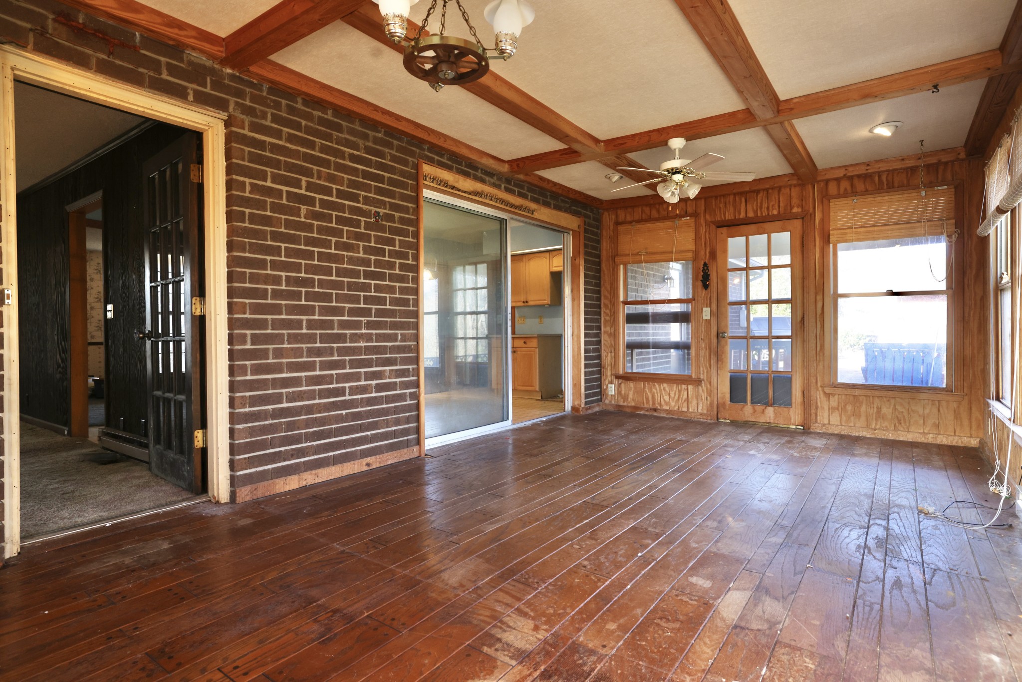 1170 Madison Creek Road Goodlettsville, TN 37072 - Photo 14 of 32 a view of room with wooden floor and large window