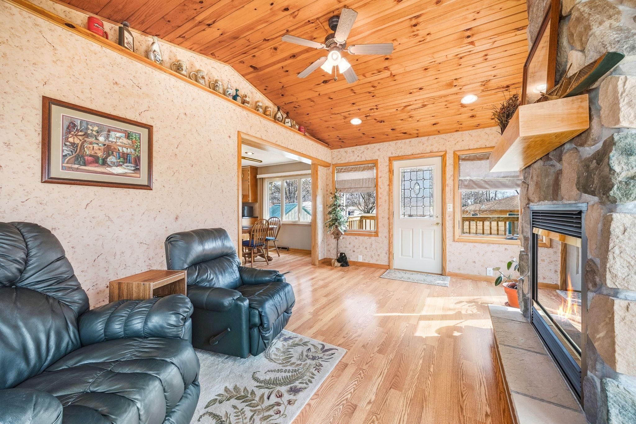 126 Madison Avenue Lester Prairie, MN 55354 - Photo 4 of 25