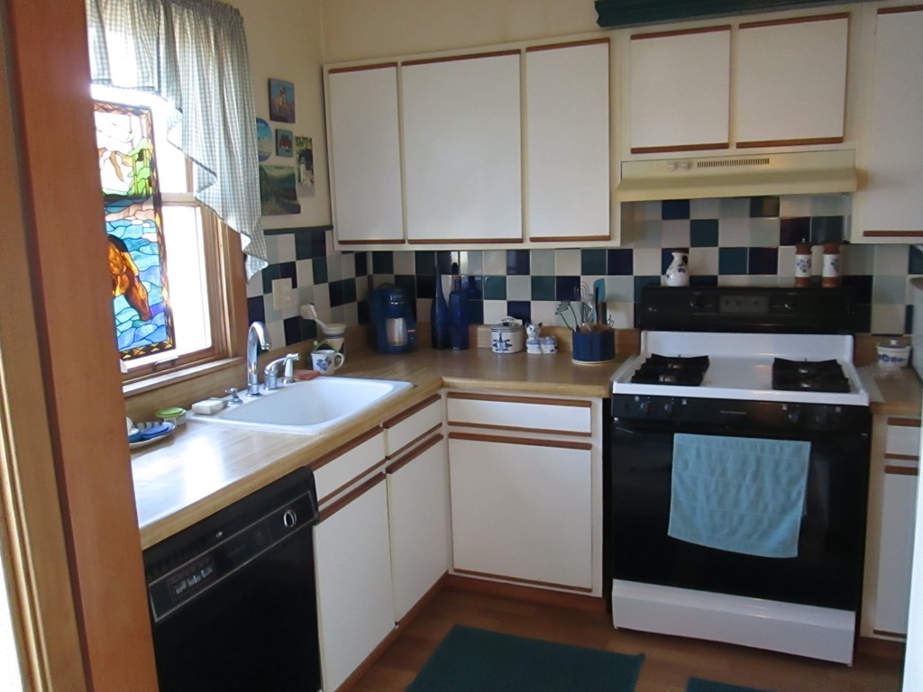 58 Northridge Road, Unit 58 Beverly, MA 01915 - Photo 4 of 17 Gallery Image 4