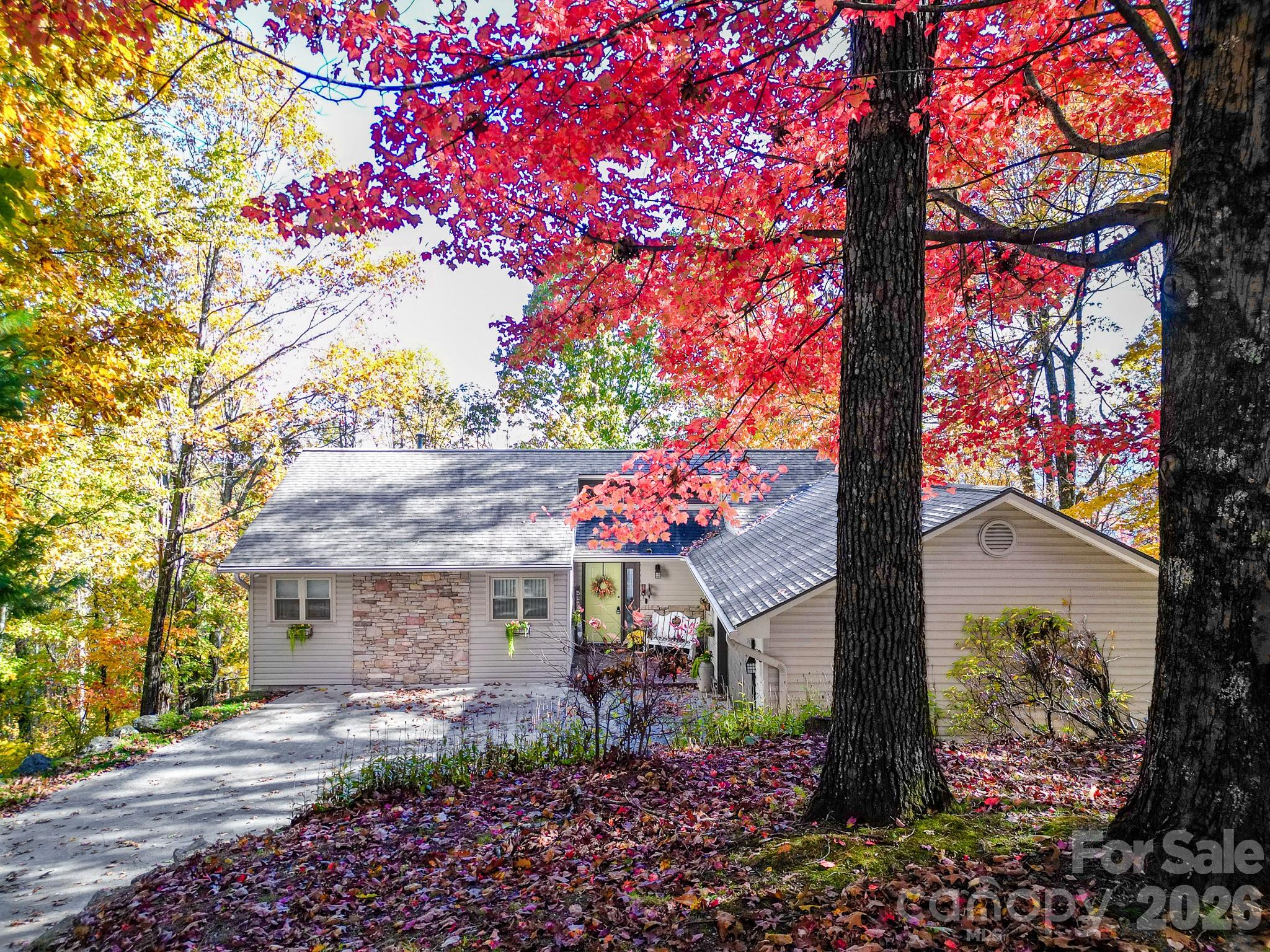 110 Spring Path Hendersonville, NC 28739 - Photo 29 of 43 Gallery Image 29