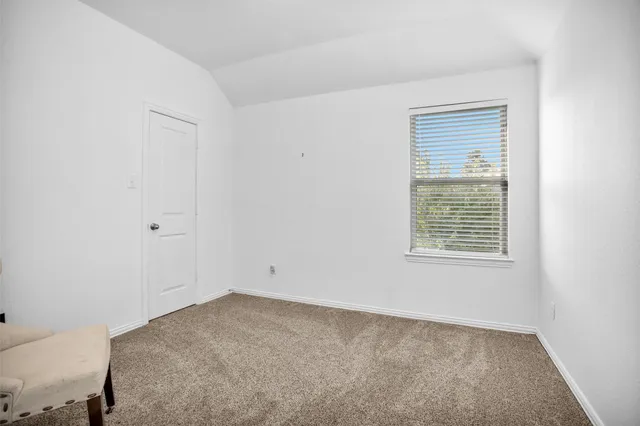 $377,500 | 118 Emory Birch, Montgomery, TX 77316