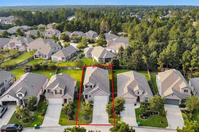 $377,500 | 118 Emory Birch, Montgomery, TX 77316