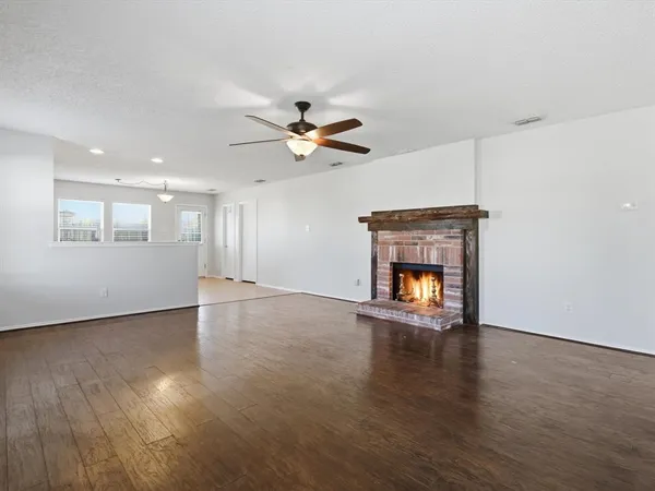 $2,300 | 4608 Cedar Crest Drive, McKinney, TX 75070