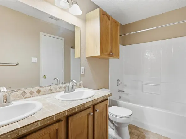 $2,300 | 4608 Cedar Crest Drive, McKinney, TX 75070