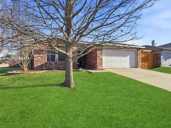 $2,300 | 4608 Cedar Crest Drive, McKinney, TX 75070