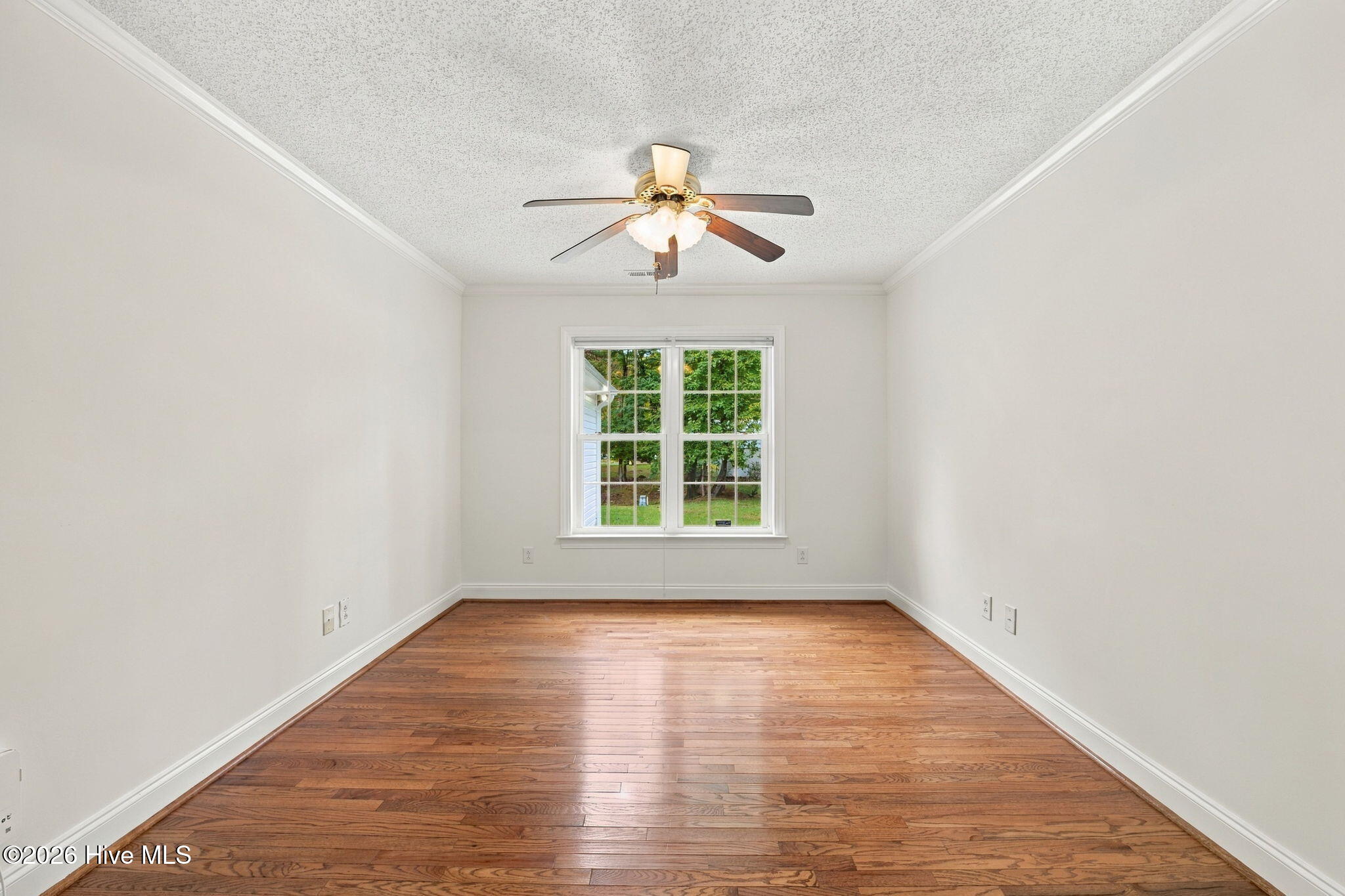 900 Perrytown Road New Bern, NC 28562 - Photo 28 of 54 Office/Dining Room