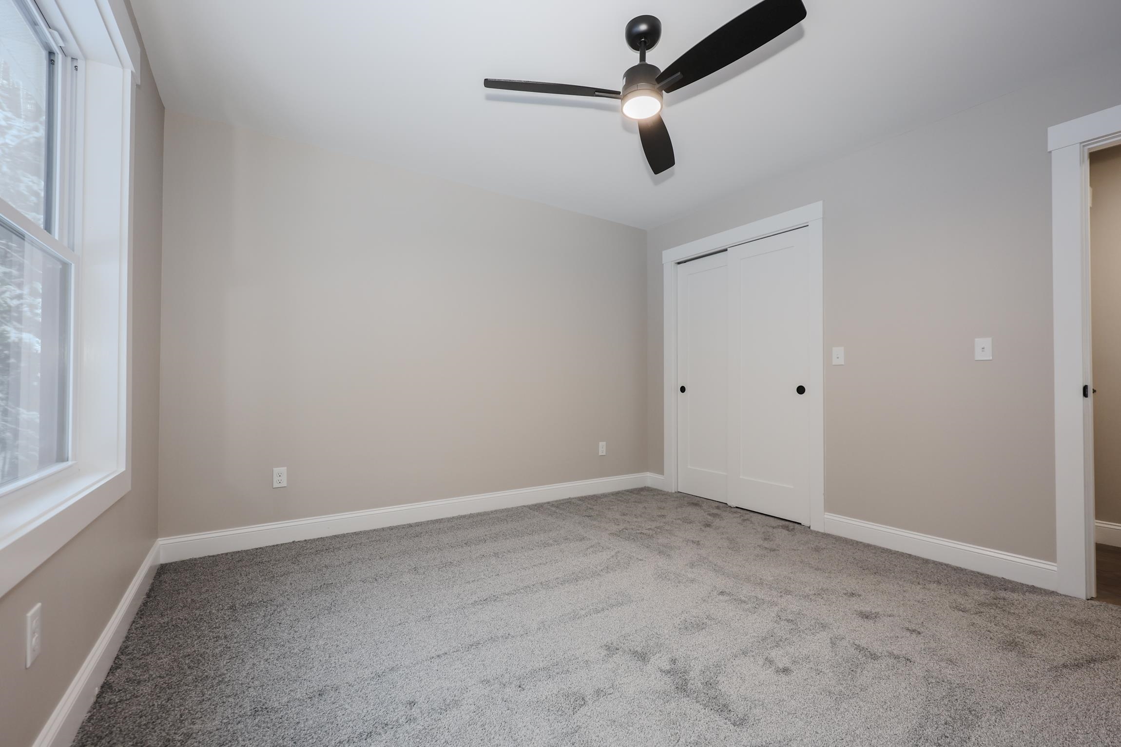 20 Rennie Road, Unit B Hanover, NH 03755 - Photo 34 of 47