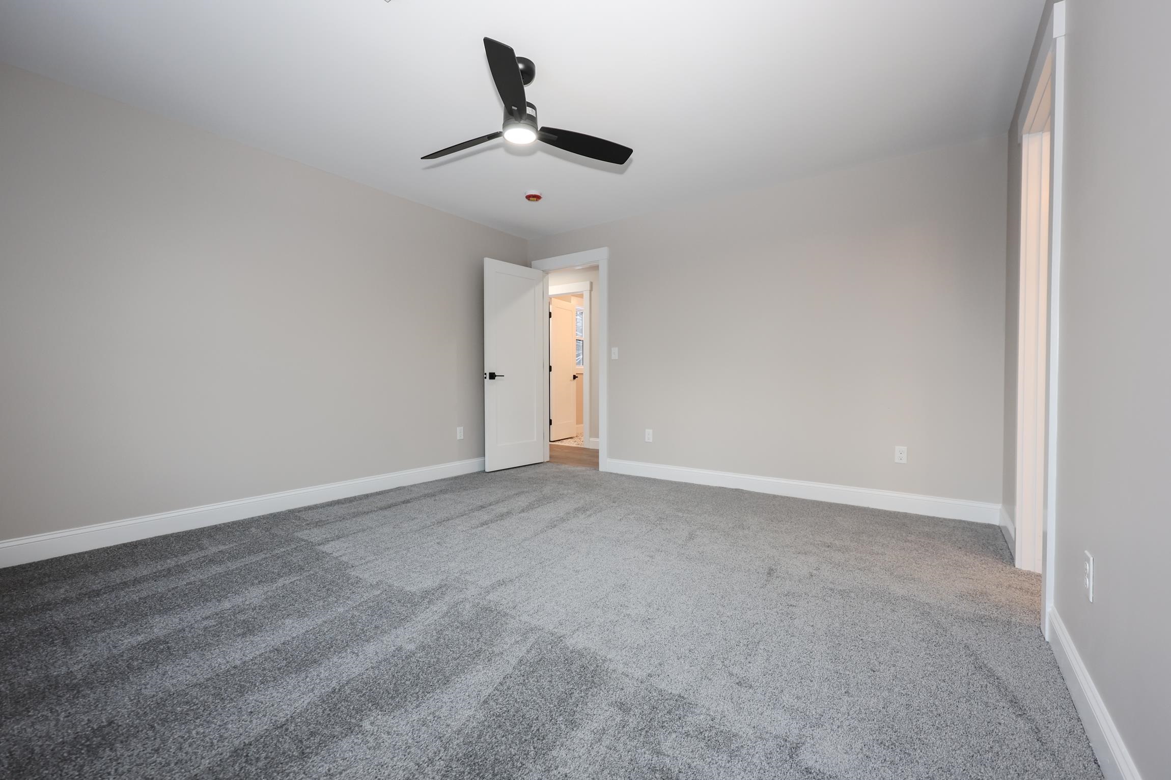 20 Rennie Road, Unit B Hanover, NH 03755 - Photo 39 of 47