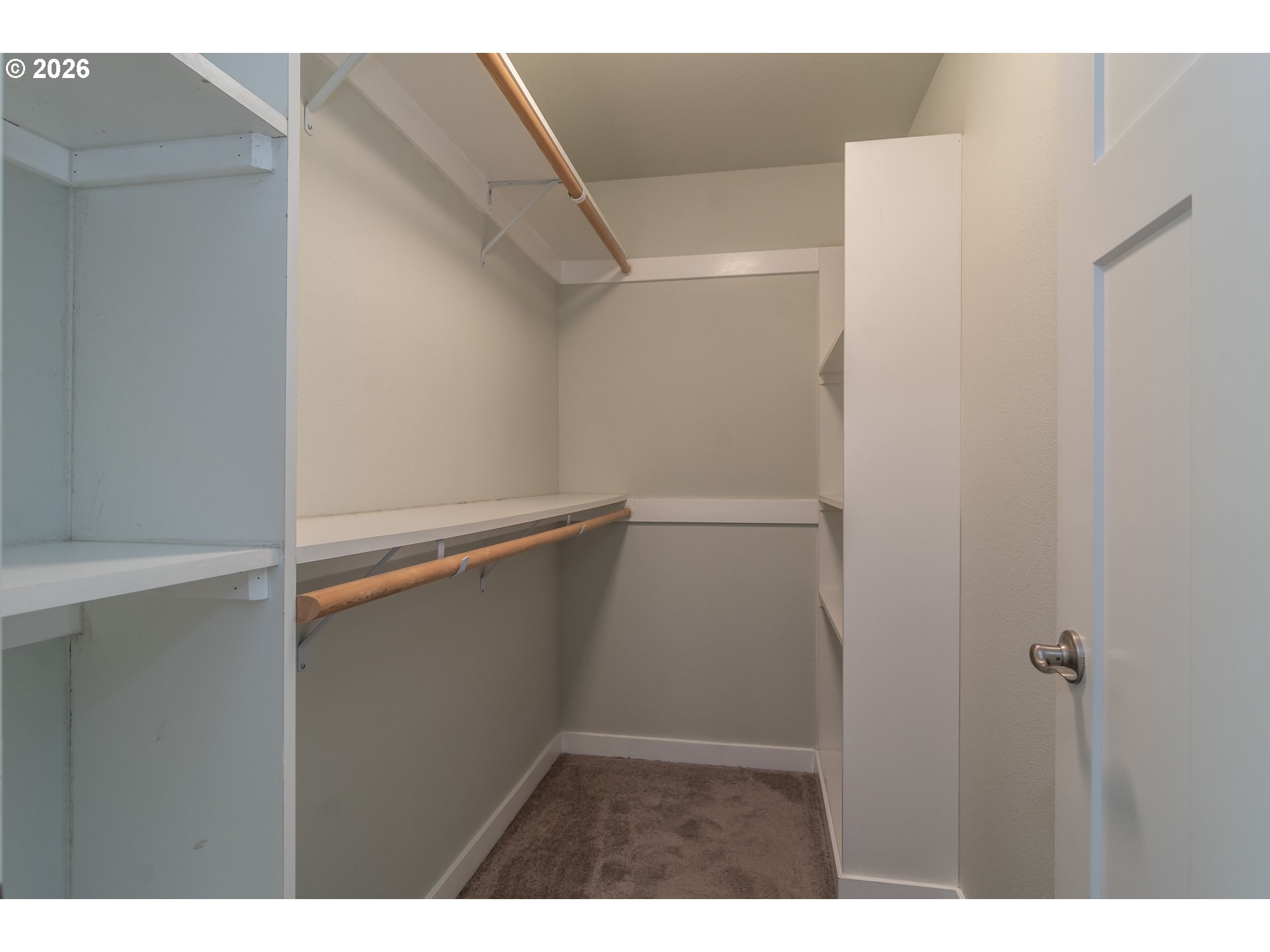 4509 Northeast Ridenour Street Winchester, OR 97495 - Photo 17 of 37