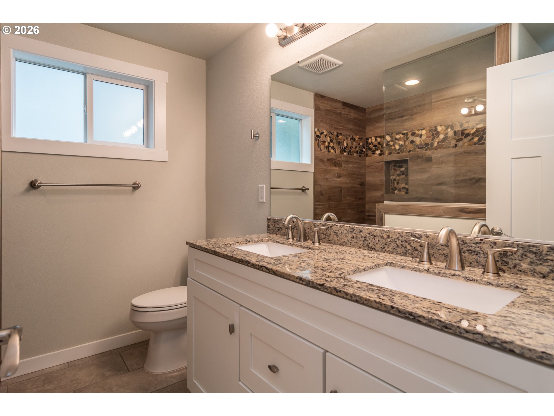 4509 Northeast Ridenour Street Winchester, OR 97495 - Photo 20 of 37