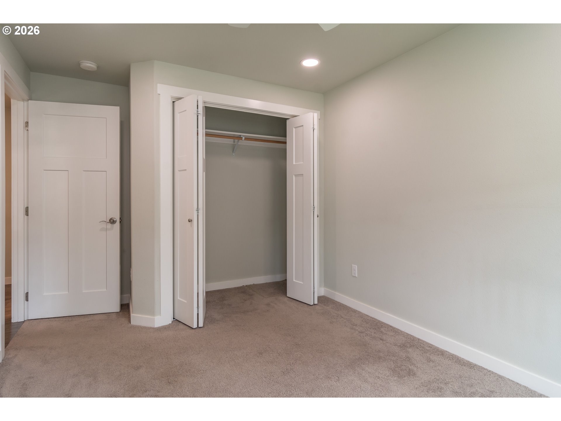 4509 Northeast Ridenour Street Winchester, OR 97495 - Photo 28 of 37