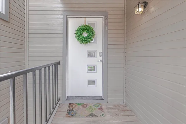 $334,999 | 3604 Clawson Road, Unit 204, Austin, TX 78704