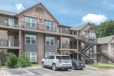 $329,999 | 3604 Clawson Road, Unit 204, Austin, TX 78704