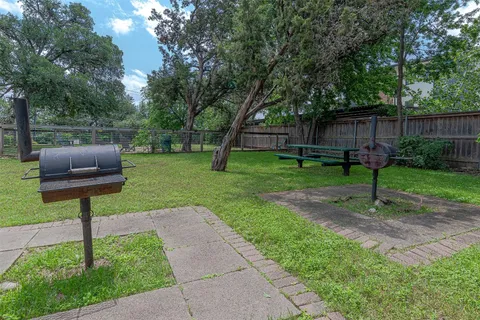 $334,999 | 3604 Clawson Road, Unit 204, Austin, TX 78704