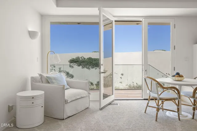 $14,000 | 1571 Mandalay Beach Road, Oxnard, CA 93035