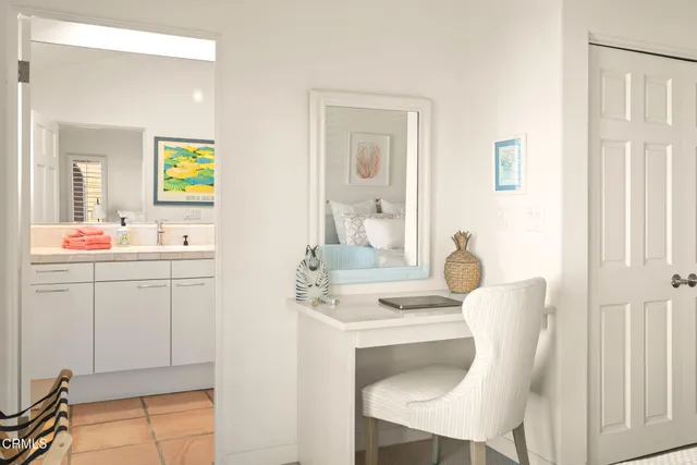 $14,000 | 1571 Mandalay Beach Road, Oxnard, CA 93035