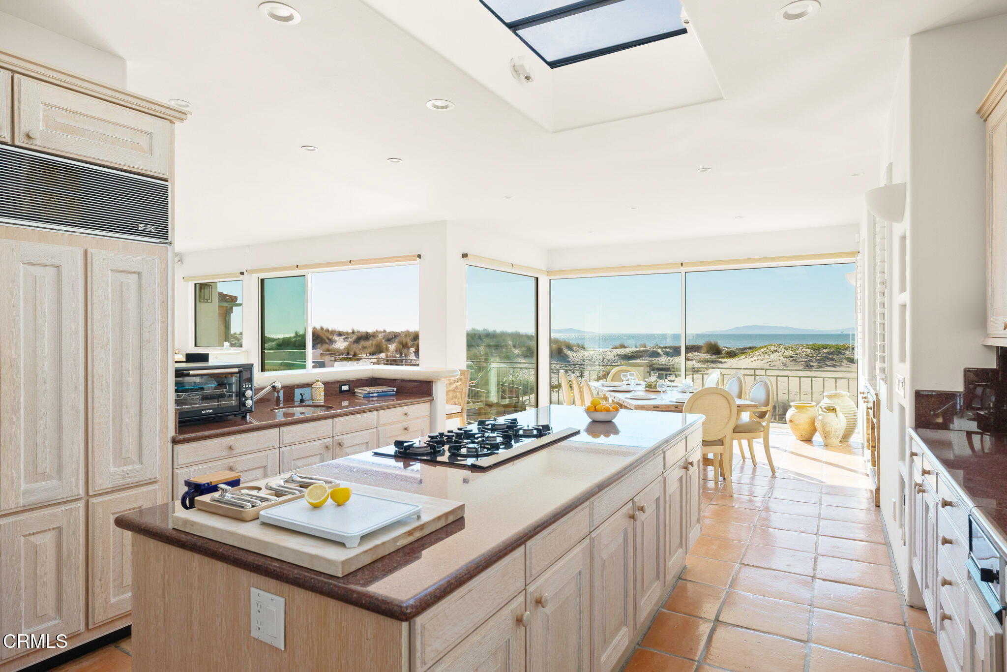 1571 Mandalay Beach Road Oxnard, CA 93035 - Photo 3 of 66 Mandalay Shores Home_Kitchen_Home_Kitche