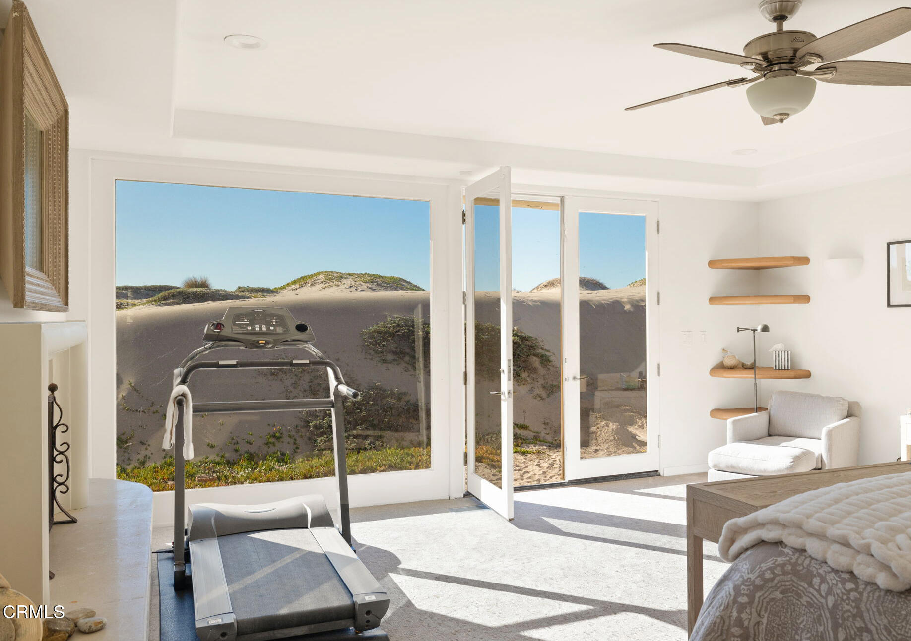 1571 Mandalay Beach Road Oxnard, CA 93035 - Photo 48 of 66 Mandalay Shores Home_Primary Bedroom 1_3