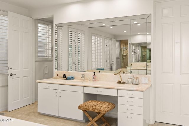 $14,000 | 1571 Mandalay Beach Road, Oxnard, CA 93035