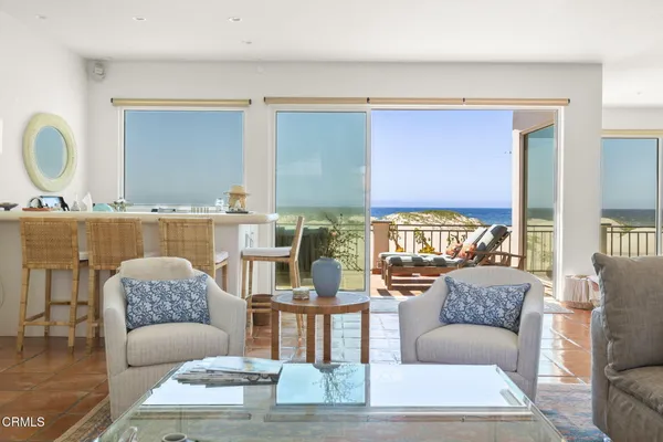 $14,000 | 1571 Mandalay Beach Road, Oxnard, CA 93035