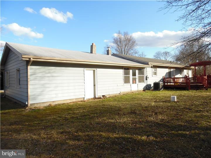 549 Fennel Road Monroeville, NJ 08343 - Photo 3 of 19 Back Yard