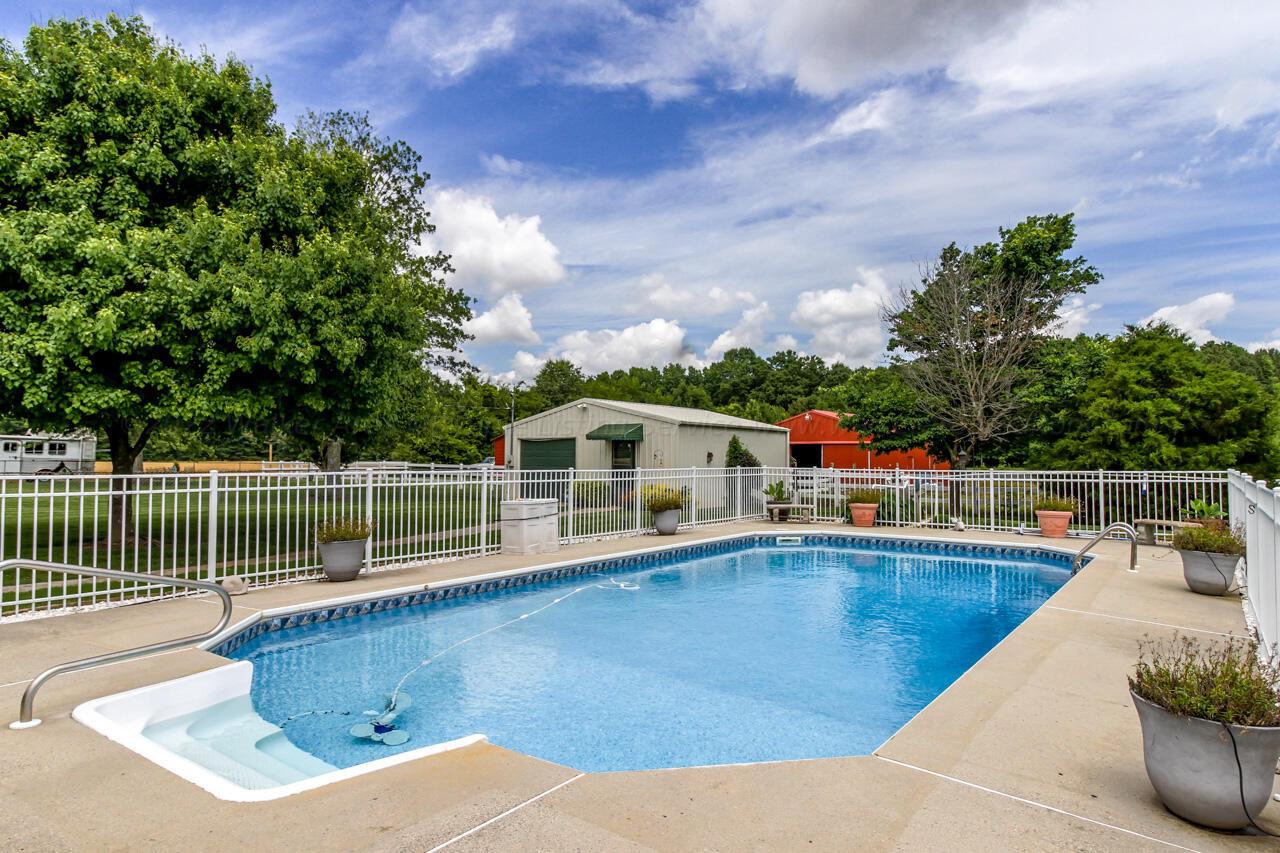18493 Sewell Road Athens, AL 35614 - Photo 2 of 27 Gallery Image 2