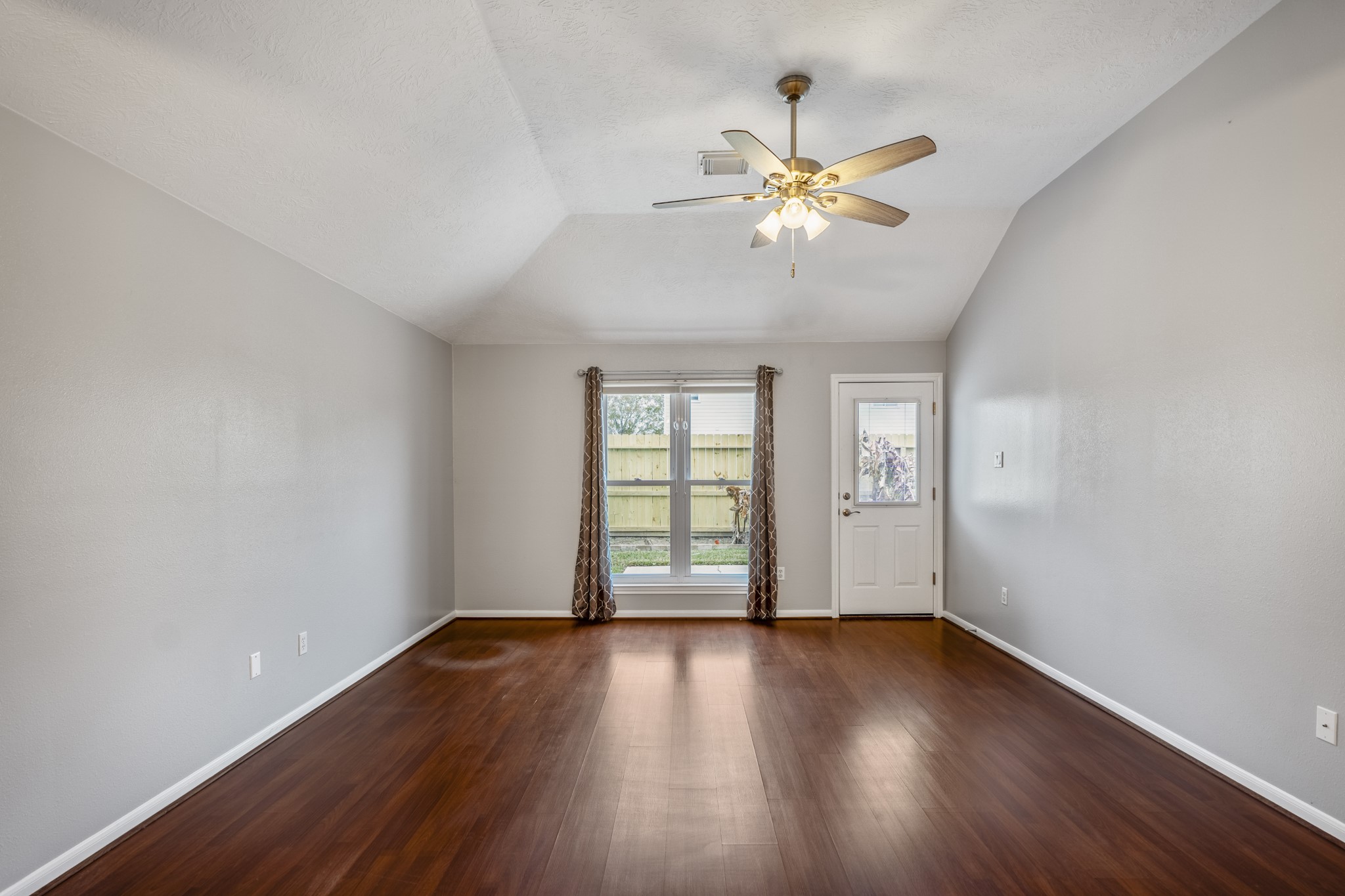 2923 Goldspring Lane Spring, TX 77373 - Photo 18 of 43