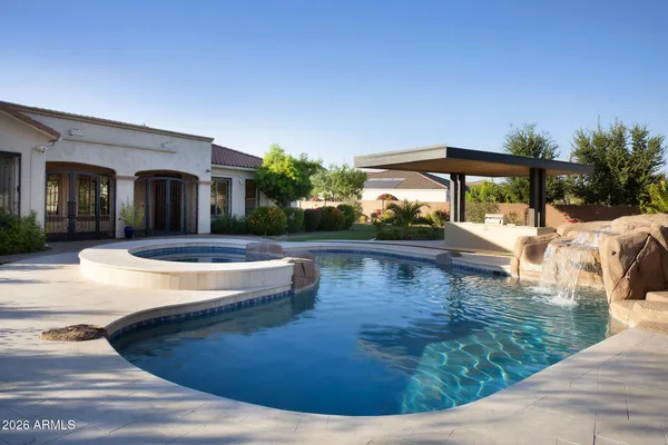 $1,995,900 | 4547 South Banning Drive, Gilbert, AZ 85297