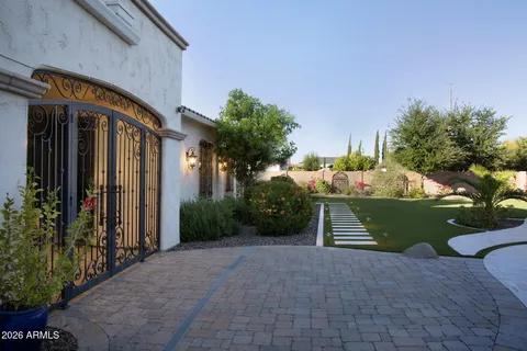 $1,995,900 | 4547 South Banning Drive, Gilbert, AZ 85297