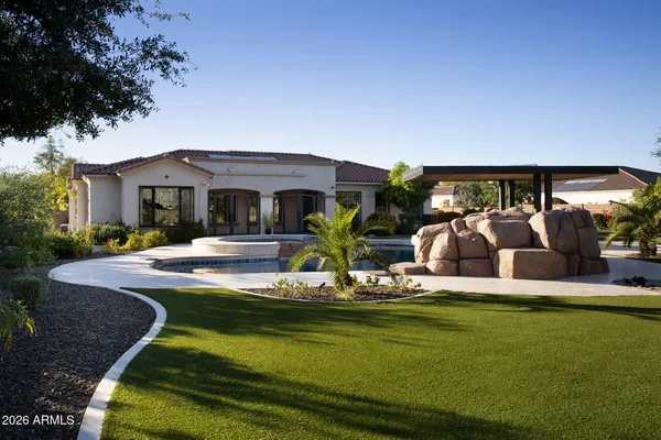 $1,995,900 | 4547 South Banning Drive, Gilbert, AZ 85297