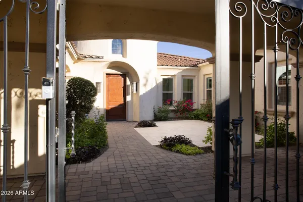 $1,995,900 | 4547 South Banning Drive, Gilbert, AZ 85297