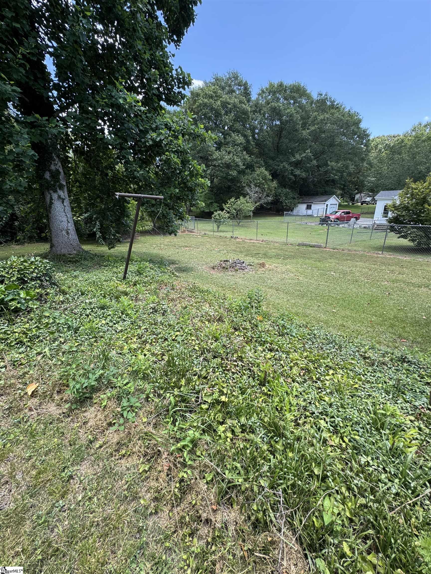 309 Highland Road Easley, SC 29640 - Photo 17 of 18