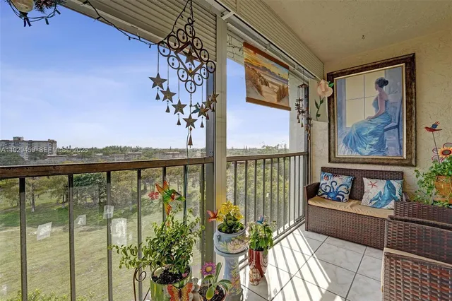 a view of outdoor space yard and patio