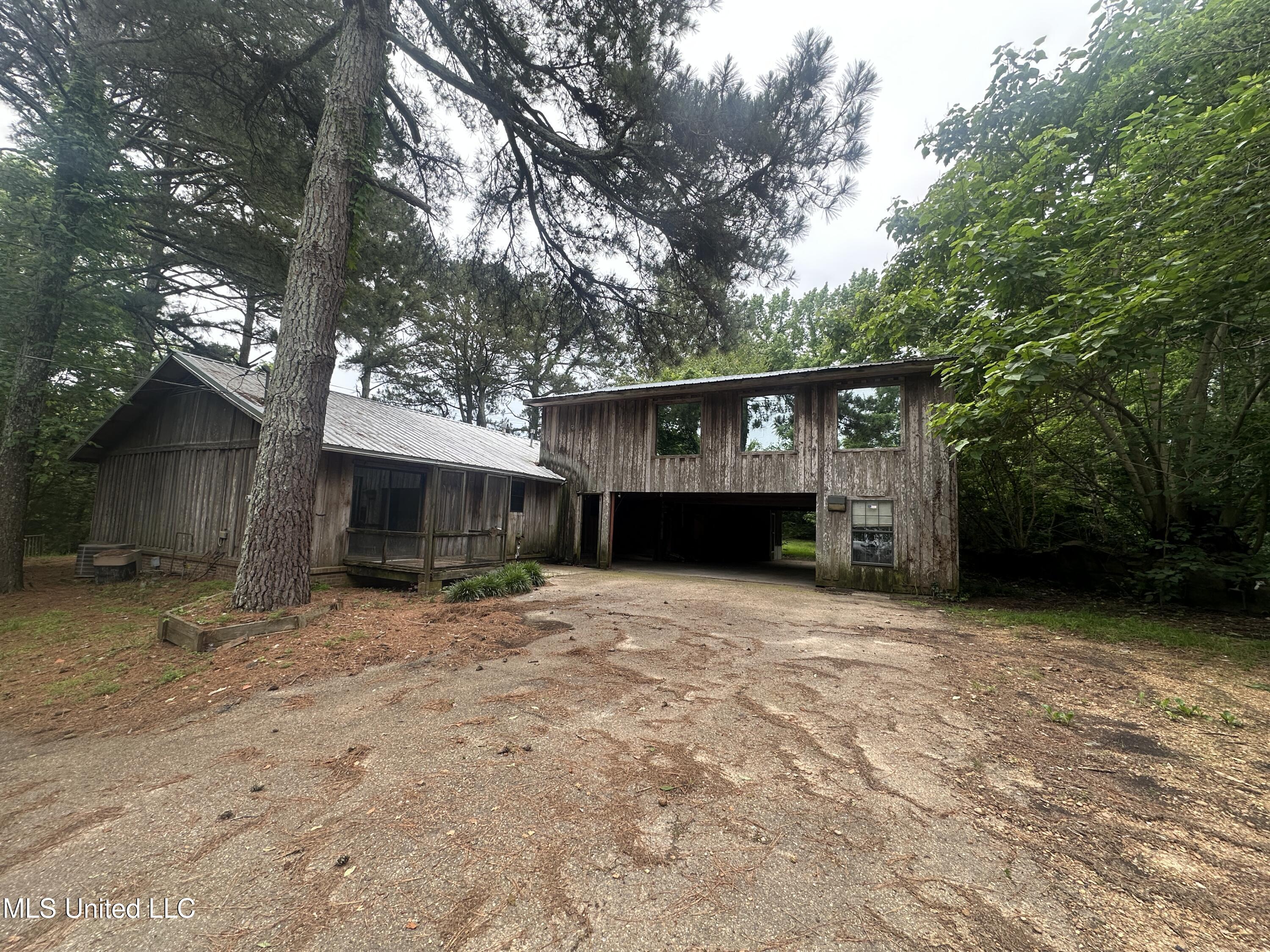 840 Ridge Road Yazoo City, MS 39194 - Photo 3 of 34 IMG_0870