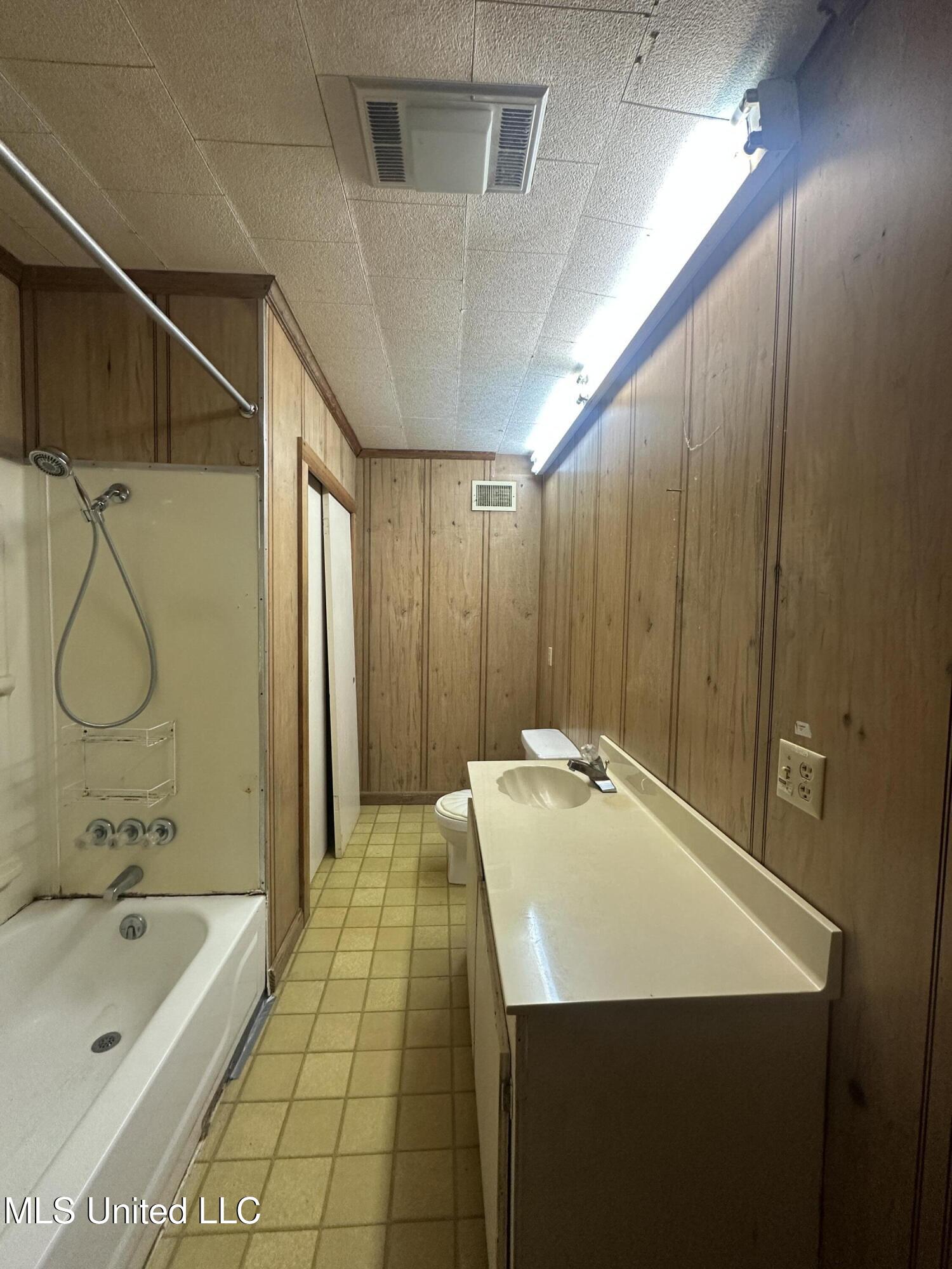 840 Ridge Road Yazoo City, MS 39194 - Photo 31 of 34 IMG_0908