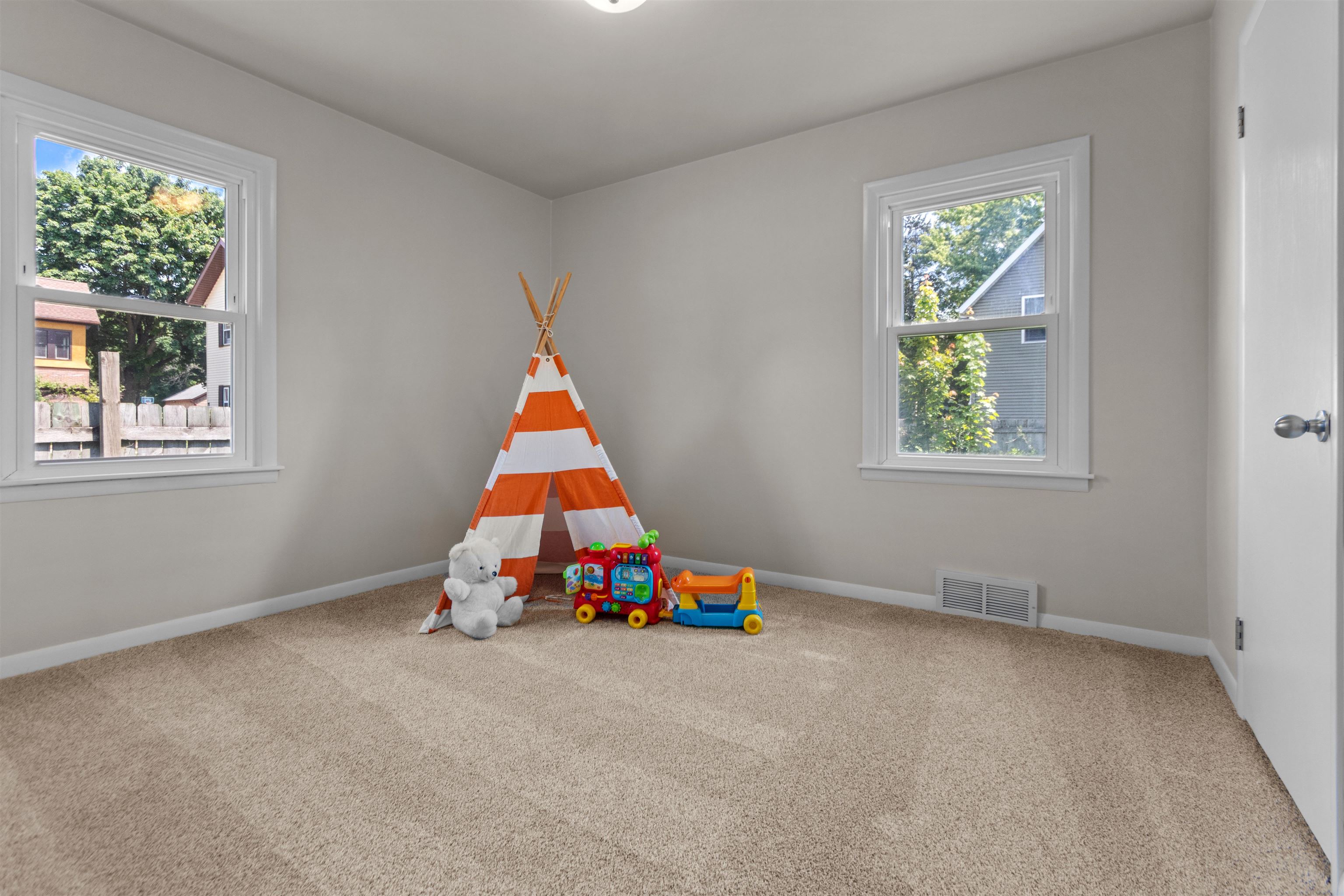 510 South Madison Street Chilton, WI 53014 - Photo 16 of 24