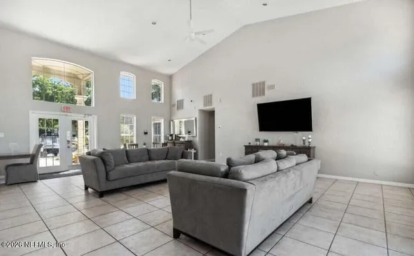 $1,200 | 10200 Belle Rive Boulevard, Unit 267, Jacksonville, FL 32256