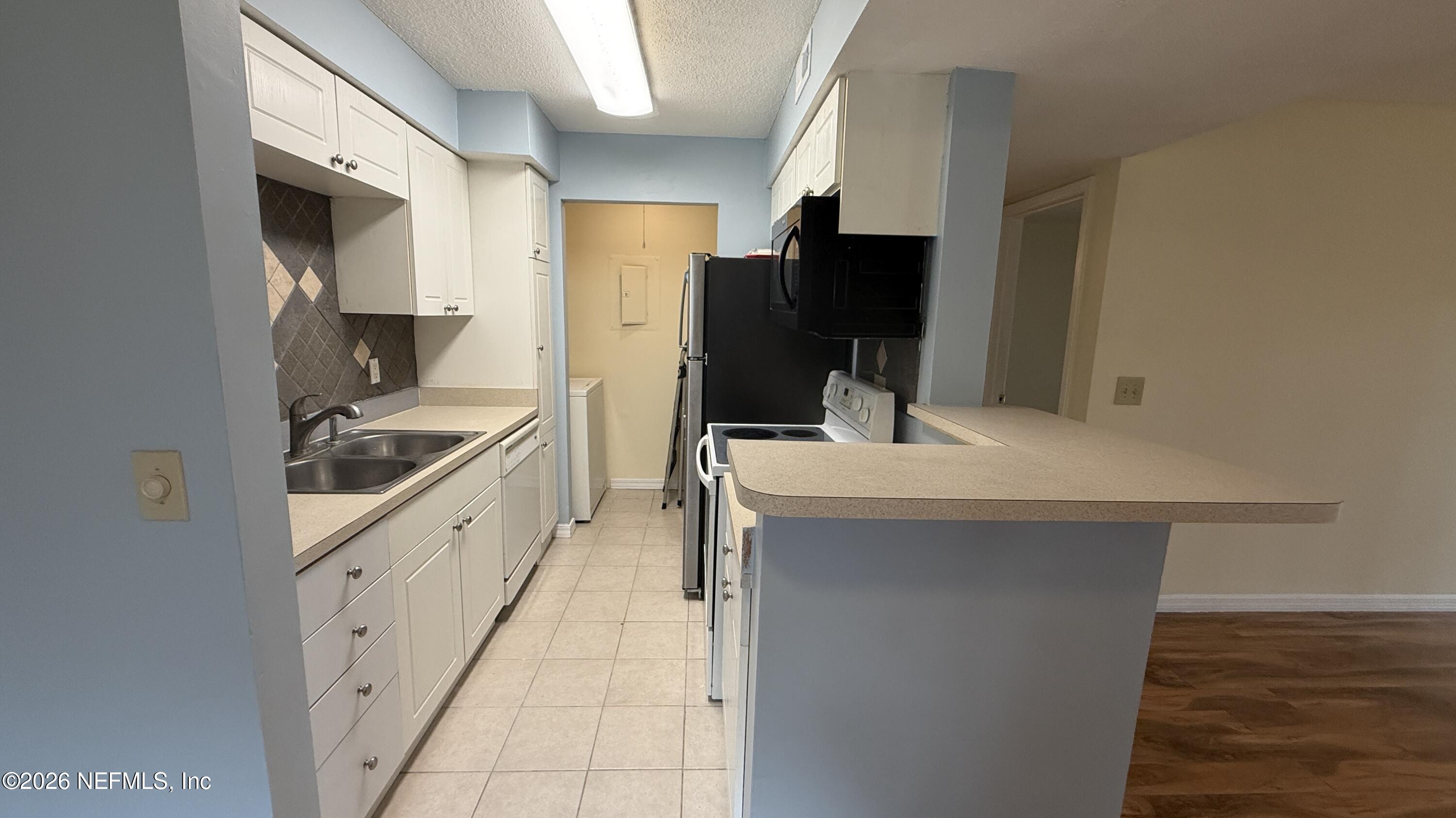 10200 Belle Rive Boulevard, Unit 267 Jacksonville, FL 32256 - Photo 9 of 30 IMG_2824