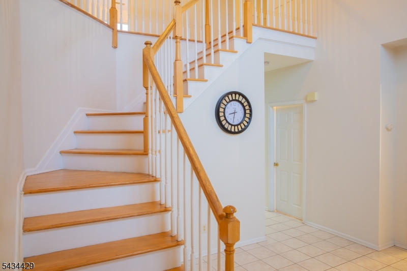 4 Lewis Hollow Road Randolph, NJ 07945 - Photo 10 of 10 a view of entryway